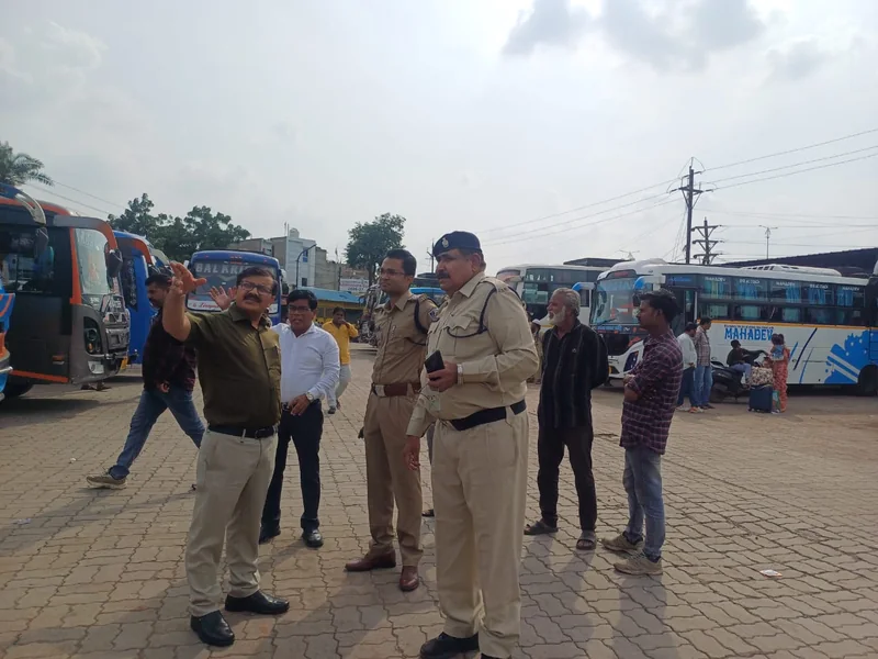 यात्री बसों के सुरक्षा मानकों के पालन पर सख्ती