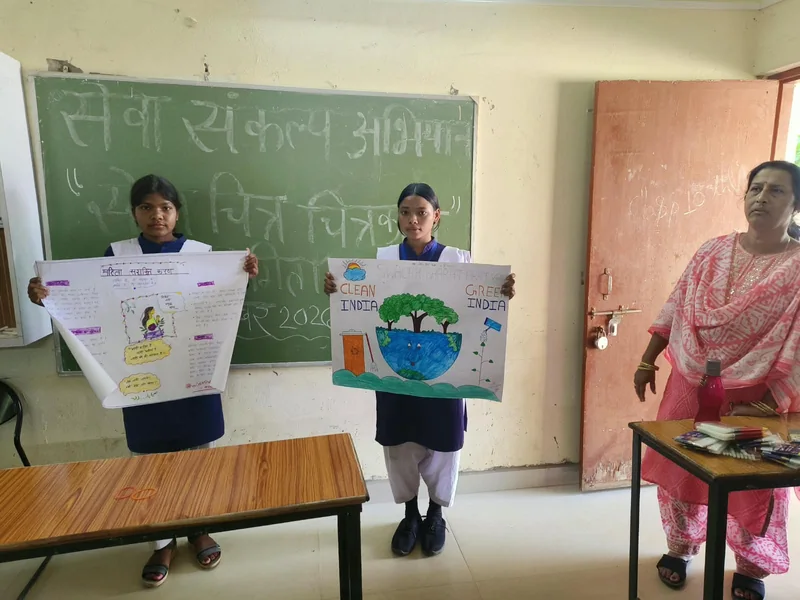 सेवा संकल्प अभियान के तहत ज्ञानोदय विद्यालय बिचारपुर में चित्रकला एवं भाषण प्रतियोगिता आयोजित