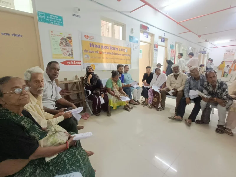 विश्व हृदय दिवस पर जिला चिकित्सालय में जागरूकता गतिविधि आयोजित